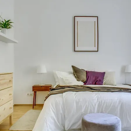 Large & Bright Wenceslas Square #01 Apartment